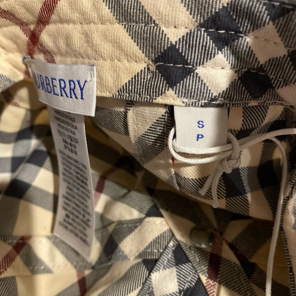Burberry Plaid Beige Cap